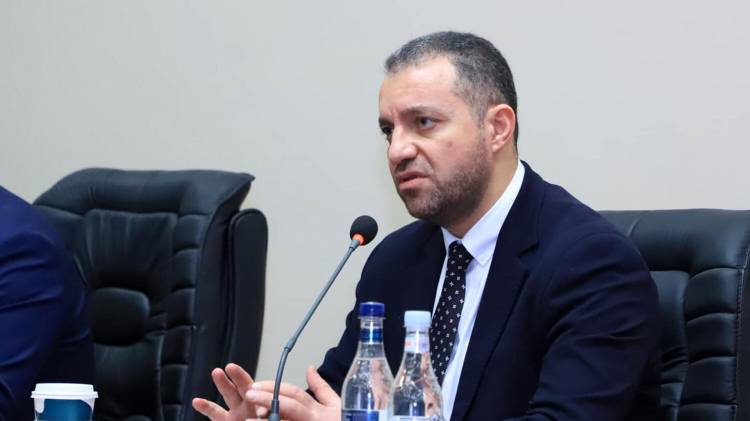 Պտույտ մը Հայաստանի նախարարություններու մեջ. մաս II