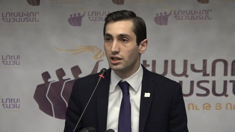 Մենք ամեն ինչ անում ենք, որպեսզի դպրոցը որևէ կերպ կապ չունենա «Լուսավոր Հայաստանի» կուսակցական նպատակների հետ