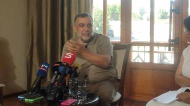 Էդ անուն կպցնելը՝ «Թաթար Ռուբո», «ռուսաֆոբ», էդ սաղ խաղեր են․ ես հայրենասեր հայ մարդ եմ․ Վարդանյան (տեսանյութ)