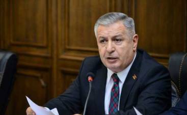 «Հրապարակ». Նախորդ իշխանության օրոք գնած զենքերով պարտություն կրեցինք