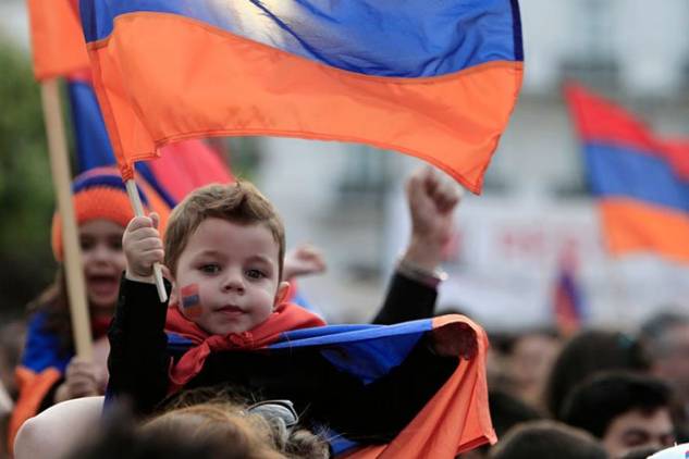 Անկախության տոնն էլ դարձրին սգո օր
