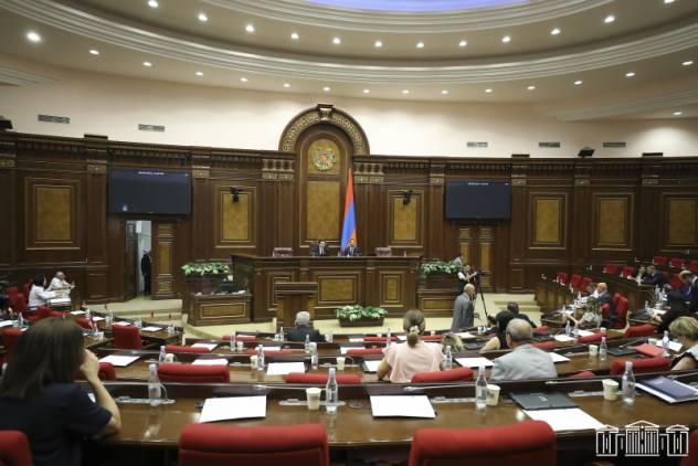 Պատգամավորները դարձյալ վոյաժների մեջ են  