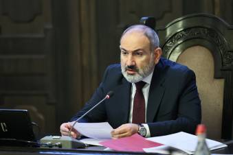 «Հրապարակ». Փաշինյանը երեկ միանգամից երկու ռեկորդ սահմանեց