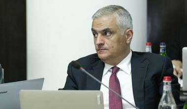 «Հրապարակ». Պուտինի հետ կքննարկվի՞, արդյոք, Լարսում կուտակված բեռնատարների հարցը