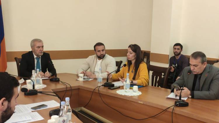 «Կարգ եք խախտում. խնդրում եմ`ինձ նաև իմ ունակությունների համար տեղ տվեք». Պողոսյանը` Քոչարյանին