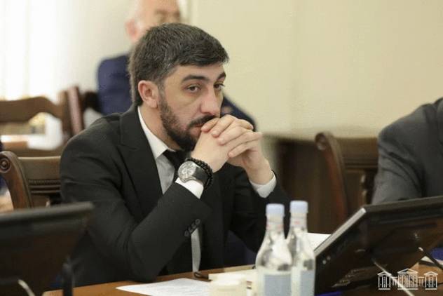 «Հրապարակ». ՔՊ-ի նախագծով արգելվում է ատել թշնամուն եւ խտրական վերաբերմունք դրսեւորել