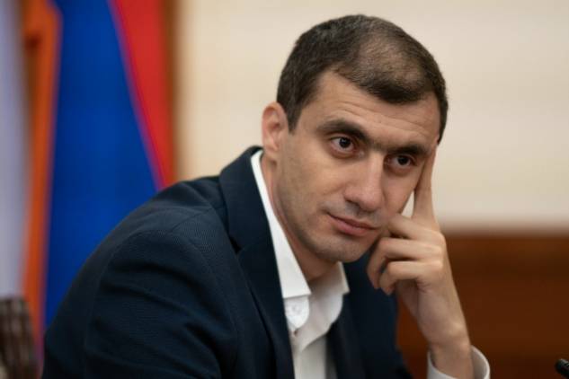 «Հրապարակ». Վստահ եմ՝ Ավինյանը բարձր վարկանիշ եւ վստահություն չունի