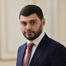 Ալեն Սիմոնյանն իր օգնականին նշանակեց ԱԺ աշխատակազմի ղեկավար 
