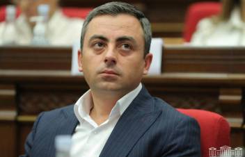 «Հրապարակ». Ես մի քանի տարի է՝ իմ ամբողջ ընտանիքով էս իշխանության թիրախում եմ