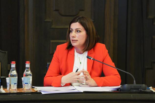 «Հրապարակ». Նախարարը տեղյա՞կ չէ, որ «դեղերի մաֆիա» է գործում Հայաստանում