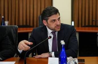 Գևորգ Սիմոնյանը որևէ կապ չունի այդ պատմվածքի հետ․ պաշտպան