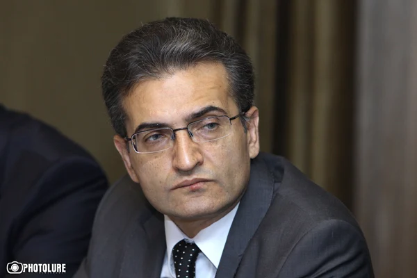 «Հրապարակ». Եթե իշխանությունները մի քիչ խելք ունեն, այդ հարցը կբարձրացնեն