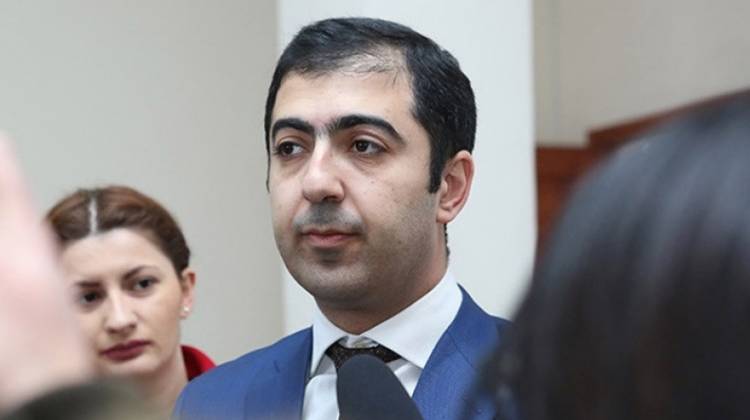 «Հրապարակ». Ստացվում է, որ նախկին նախագահները 30 տարի ամբողջ աշխարհին էշի՞ տեղ են դրել