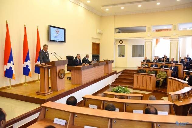 Ալիեւի բոլորական տապալումը