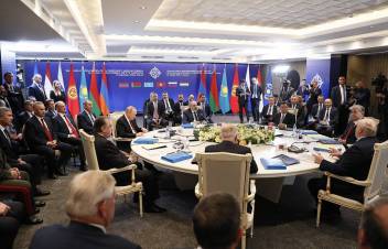 Պետք է խիստ զգուշավոր լինել