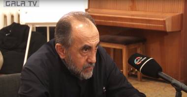 «Անուղղելի վատատես» Աջապահյանն ախտորոշում է հայի «հիվանդությունը» 