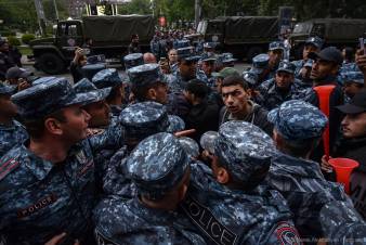 Ինչ անել այս ոստիկանության հետ
