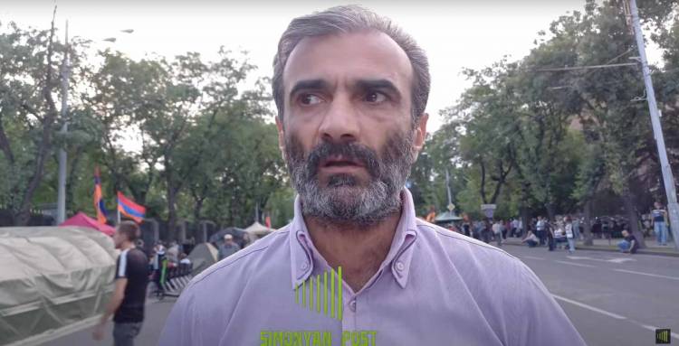 «Հրապարակ». Ձեզնից լավ նարկոբարո՞ն, բոլոր բառիգներին ու զակլադչիկներին էլ եք կռիշավատ անում