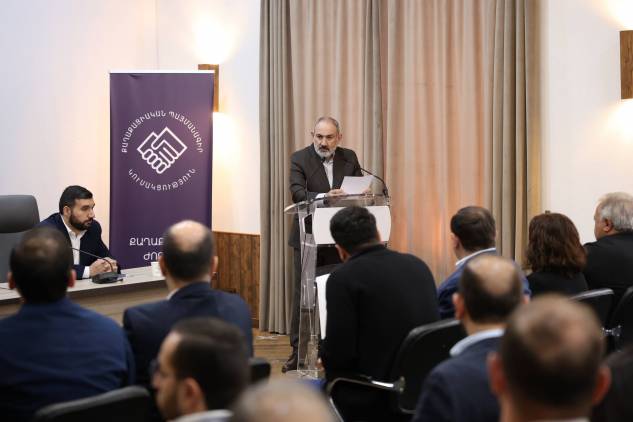 «Հրապարակ». ՔՊ-ականները տժժացել են Հանքավանում, Փաշինյանը հորդորել է ընդդիմադիր շարժումներից չվախենալ