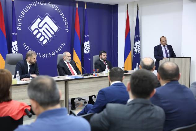«Հրապարակ»․ ՔՊ-ն ուզում է արցախցիներին ընտրության առաջ կանգնեցնել