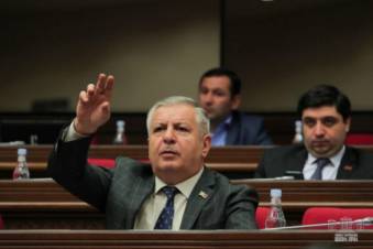 «Հրապարակ». Ժողովուրդ ջան, մենք բարձր աշխատավարձ ենք ստանում, որ աշխատենք