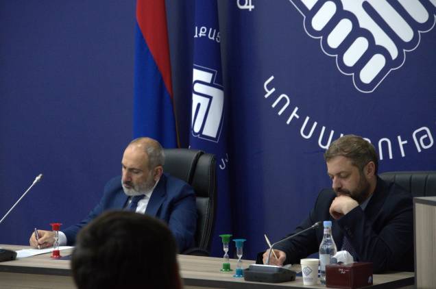 Ցավալի գահավիժում