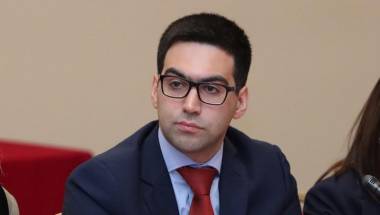 Հրապարակային դիմում Ռուստամ Բադասյանին եւ Գրիգոր Մինասյանին