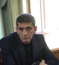 Գյումրու փոխքաղաքապետը աշխատանքի չի գնում․ ինչ է կատարվում քաղաքում