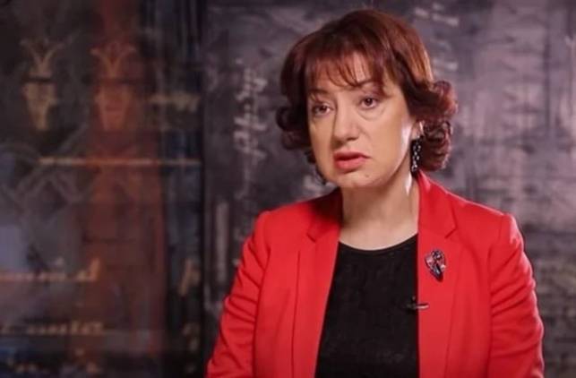 Կոմերցիոն մեծ գրավչություն ունեն նաեվ կառավարական ամառանոցը, Բաղրամյան 26-ը, Կառավարության շենքը