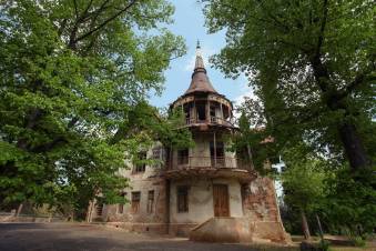 Արամյանցի դղյակը վատ վիճակում է. սեփականատերը պարտավորությունները չի կատարում