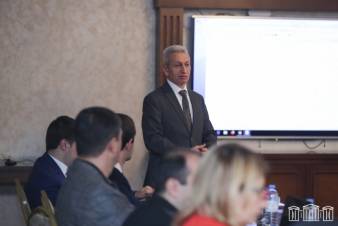 Դավթաշենի թաղապետարանի աշխատողը Հաշվեքննիչի փորձառու աշխատակցին է փոխարինելու