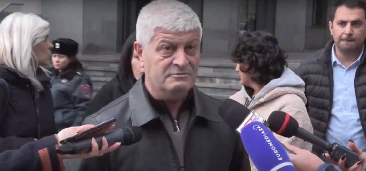«Հրապարակ». Ո՞վ է կազմել այդ թեստերը, ինչի՞ համար են այդ անմիտ հարցերը․ ֆիզկուլտուրայի ուսուցիչները դժգոհ են