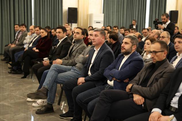Օրակարգը՝ «չիստկա»