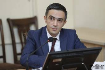 «Հրապարակ». 29 հազար գործազուրկի աշխատանք կառաջարկվի, որ «դիվան չքշեն»