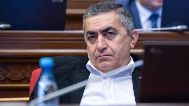 «Հրապարակ». Բա եթե բոլոր սառնարանների ոտքերի տակ չես նայել, ո՞նց ես ասում՝ եկել եմ այս եզրակացության