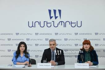 27 մոնոներկայացում` 23-րդ «Արմմոնո»-ին 