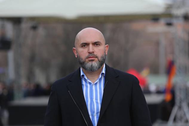 Աշոտյանը մի քիչ էլ խառնի՝ Գյումրին ՔՊ-ական քաղաքապետ կունենա