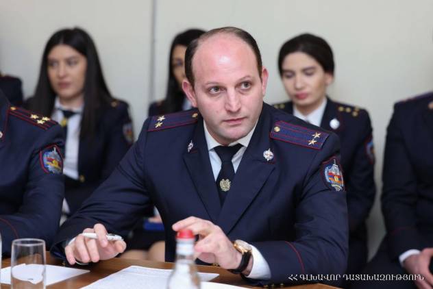 «Հրապարակ». Քեռին մեղադրում է զարմիկին` նման խարդախն ինչպե՞ս կարող է Երեւանի դատախազությունը ղեկավարել