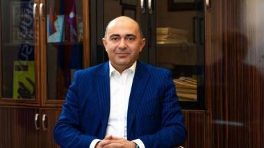 Единая национальная конституционная партия идёт ва-банк