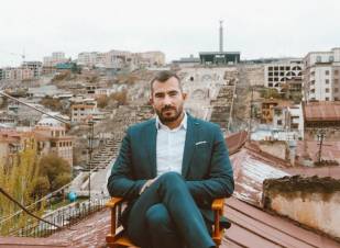 Пока у нас есть главы епархий, которые поддерживают Никола …