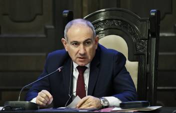 Ո՞վ է մեզ համար մեր թշնամու բարեկամը