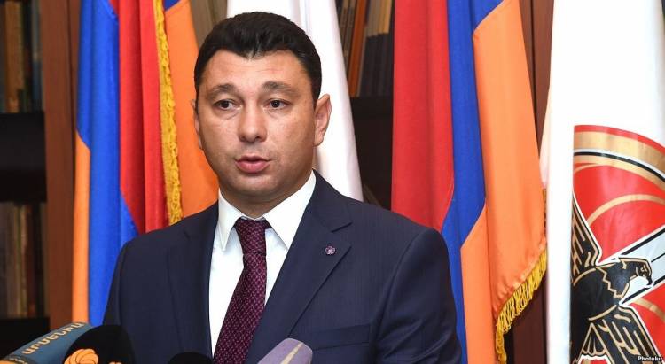 «Հրապարակ». Չմտածեք, թե գրպանում պատրաստի թեկնածուներ ունենք,  հեսա հանելու ենք՝ կոզրի տուզի պես չախենք
