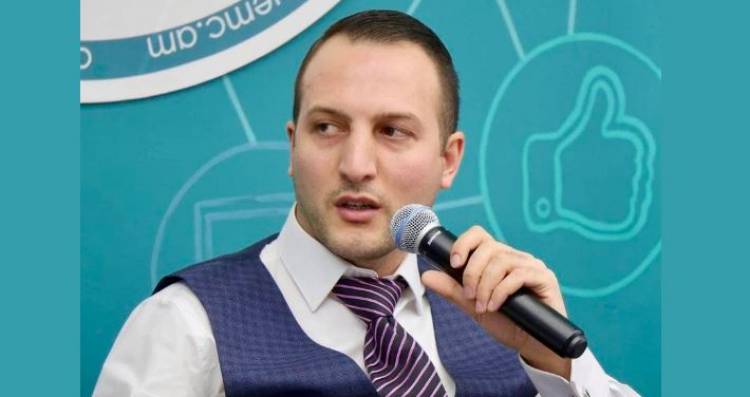 Ժամանակին իր զուգընկերուհին էր Մեհրիբանին թեյի հրավիրում, հիմա էլ ինքն է Ալիեւին սրճելու կանչում