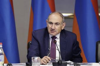 Նա վարչապետ չէ