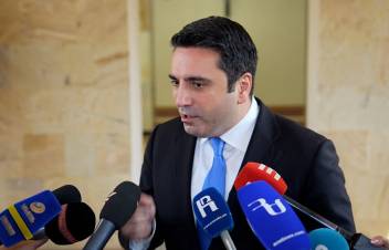 Հեղաշրջում-2, կամ` կարդացեք CIVIC