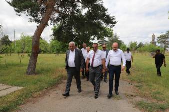 Հայրենական պատերազմի հուշարձանի ապամոնտաժման ծրագրի հետ կապված կուլիսային գործընթա՞ց կա