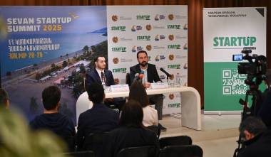 Բուժկետ, «քովորքինգ» ու զուգարաններ. Մեկնարկել է Սեւան Ստարտափ-2025-ը