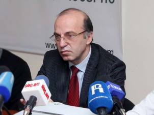 Ինչի՞ վրա են հրճվել այդ հորթերը, որ խոսում են միջանցքի շահույթի մասին
