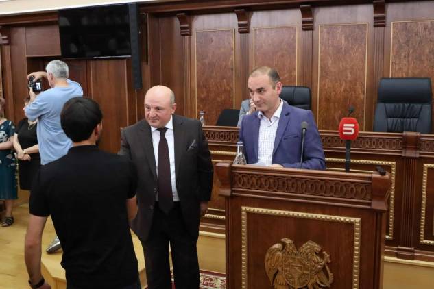 Եռակի, քառակի անգամ ավելի գումար են տալիս Երևանին, բայց Գյումրիի արդյունքը չունի
