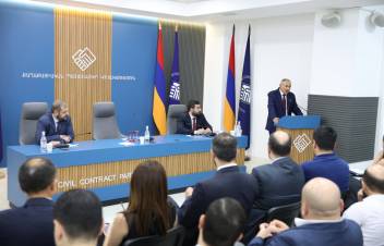 «Հրապարակ». Իշխանությունն արտահերթի հարցն օրակարգ է բերել․ մանրամասներ փակ նիստից